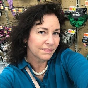 Meet your Posher, Deborah